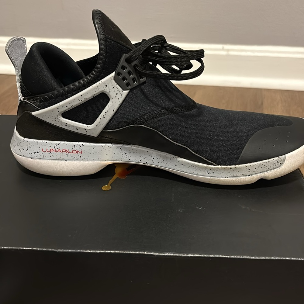 Jordan Fly ‘89 - Picture 7 of 9